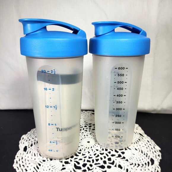 Tupperware Quick Shake Blender Container #7320 Air & Liquid Tight 23 oz … - Picture 1 of 11